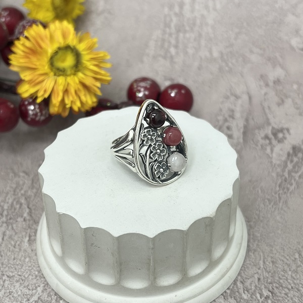 Серебряное кольцо  Карамель  