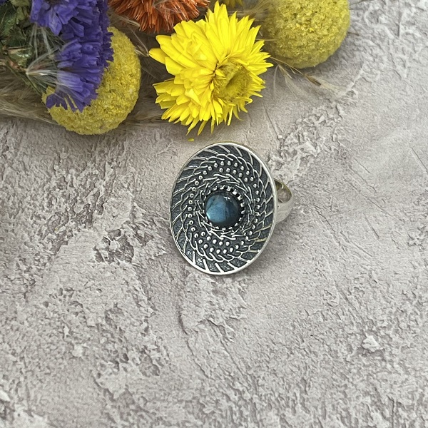 Серебряное кольцо София  