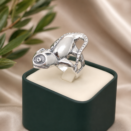 Серебряное кольцо Хамелеон