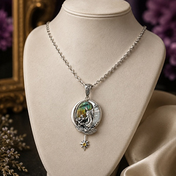 Кулон Лунная дева