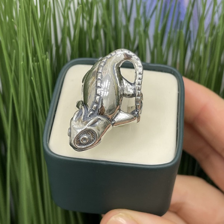 Серебряное кольцо Хамелеон