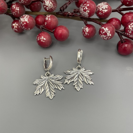 Серебряные серьги Клён
